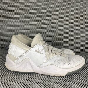 Jordan Flight Sneakers Mens Size 12 White Low Top Lace Up Basketball AH6462-100